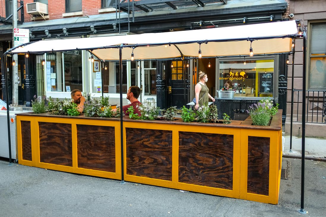 Outdoor seating at Silver Apricot